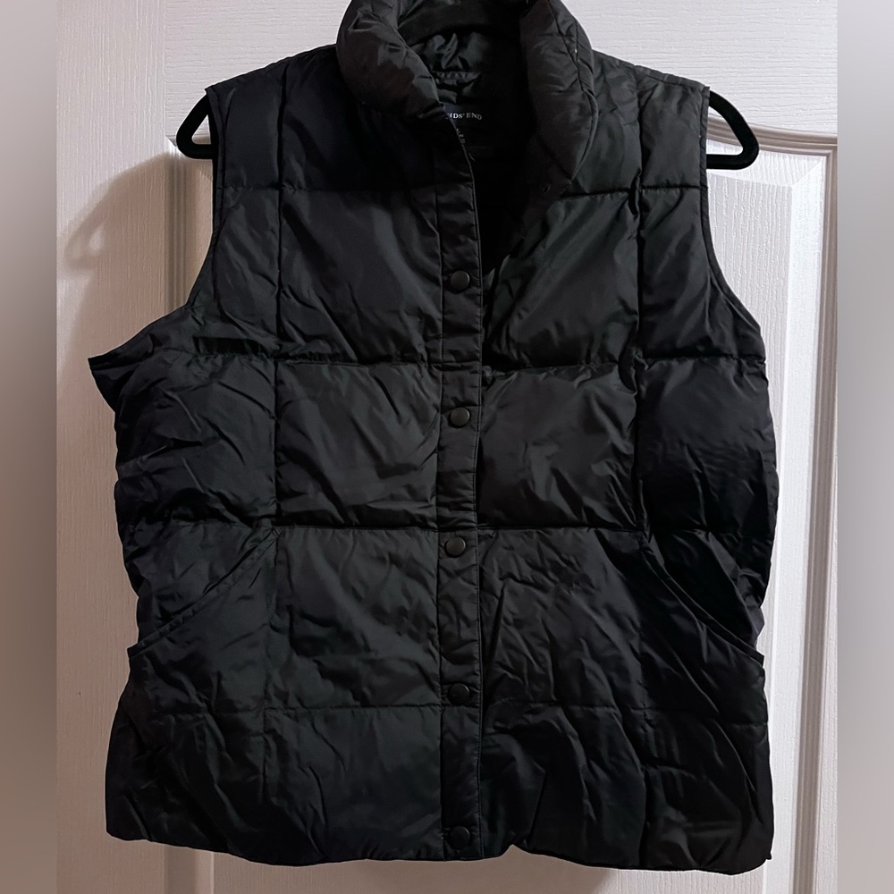 Lands' End Black Puffer Vest